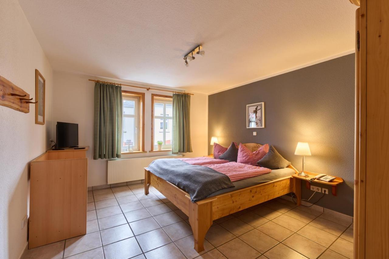 Landhotel Brauner Hirsch Kammerforst Exterior foto